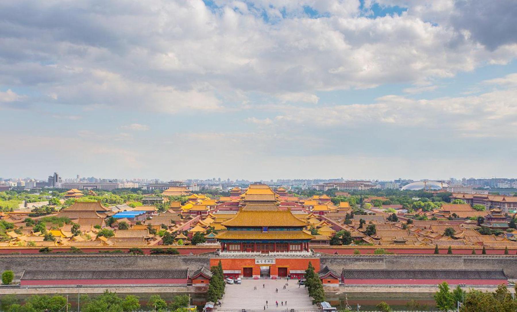 East Sacred Hotel--Very Near Beijing Tiananmen Square ,The Forbidden City,The Temple Of Heaven ,3 Minutes' Walk To Wangfujing Subway ,Located In The Center Of Beijing, Many Shopping Malls Around,Newly Renovated Hotel-Able To Receive Foreign Guests Pequim Exterior foto The Forbidden City, Beijing